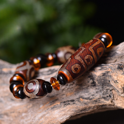 Ancient Tibetan Three-Eye Dzi Bead Bracelet – The Trinity Code of Time, Space, and Consciousness